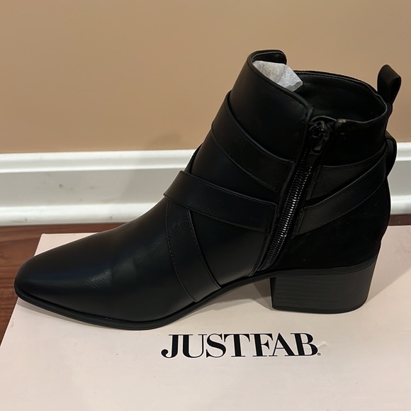 JUST FAB Clara Booties - Picture 2 of 3